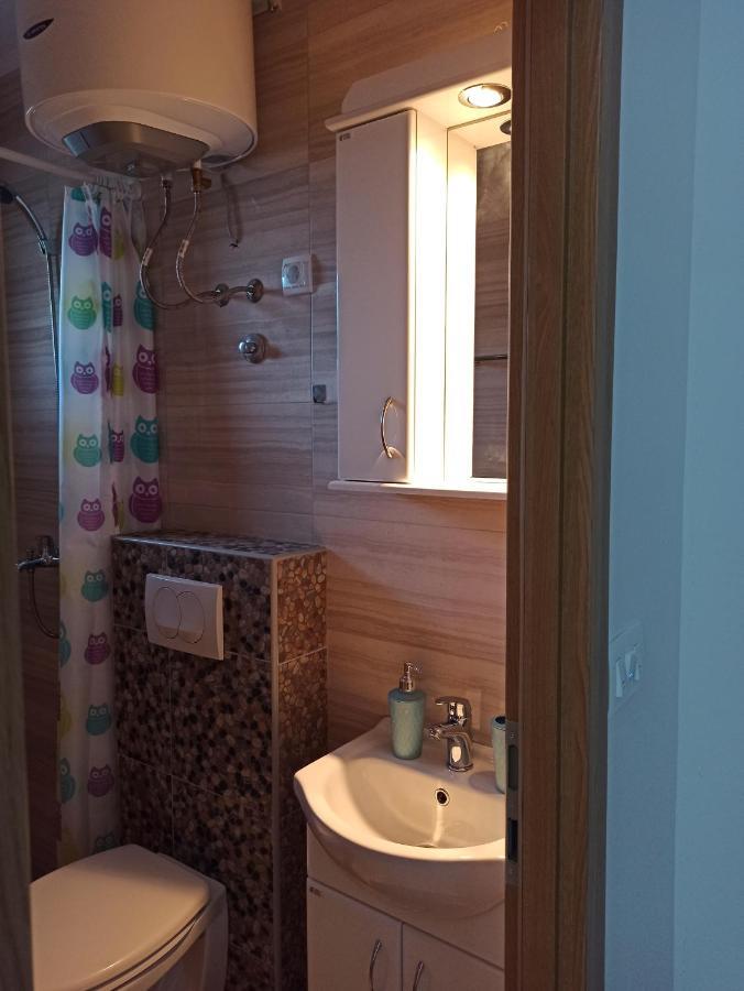 Lastva Holliday Rooms بودفا المظهر الخارجي الصورة