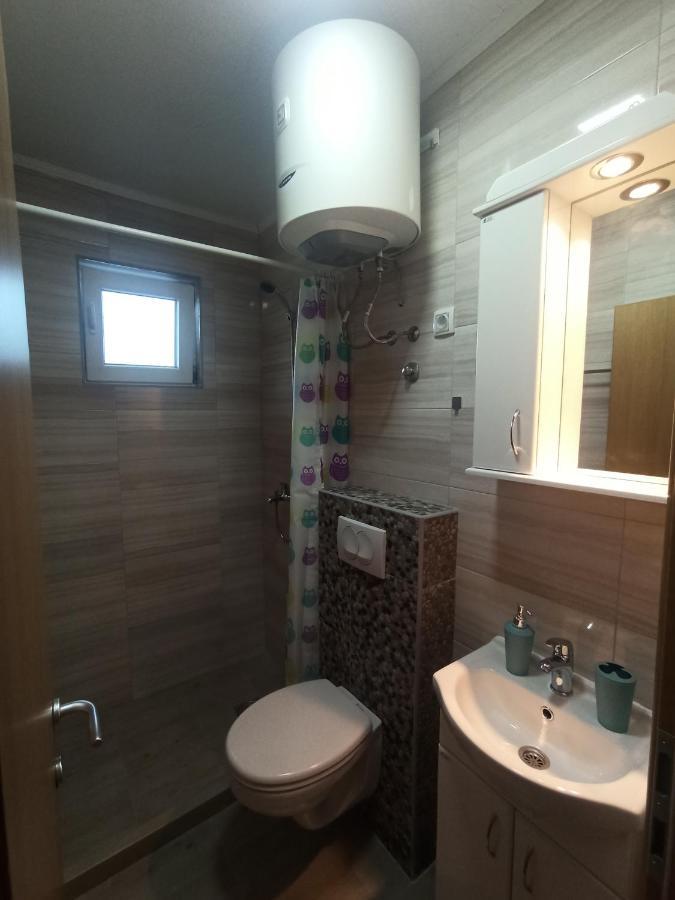Lastva Holliday Rooms بودفا المظهر الخارجي الصورة